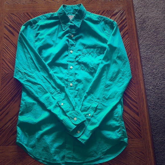 J. Crew factory lightweight tailored button down - Picture 4 of 4